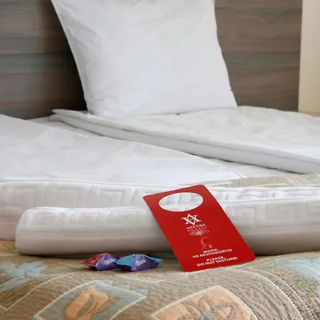 Room In Guest Room בית הארחה *