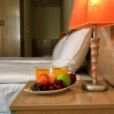 Room In Guest Room בית הארחה *